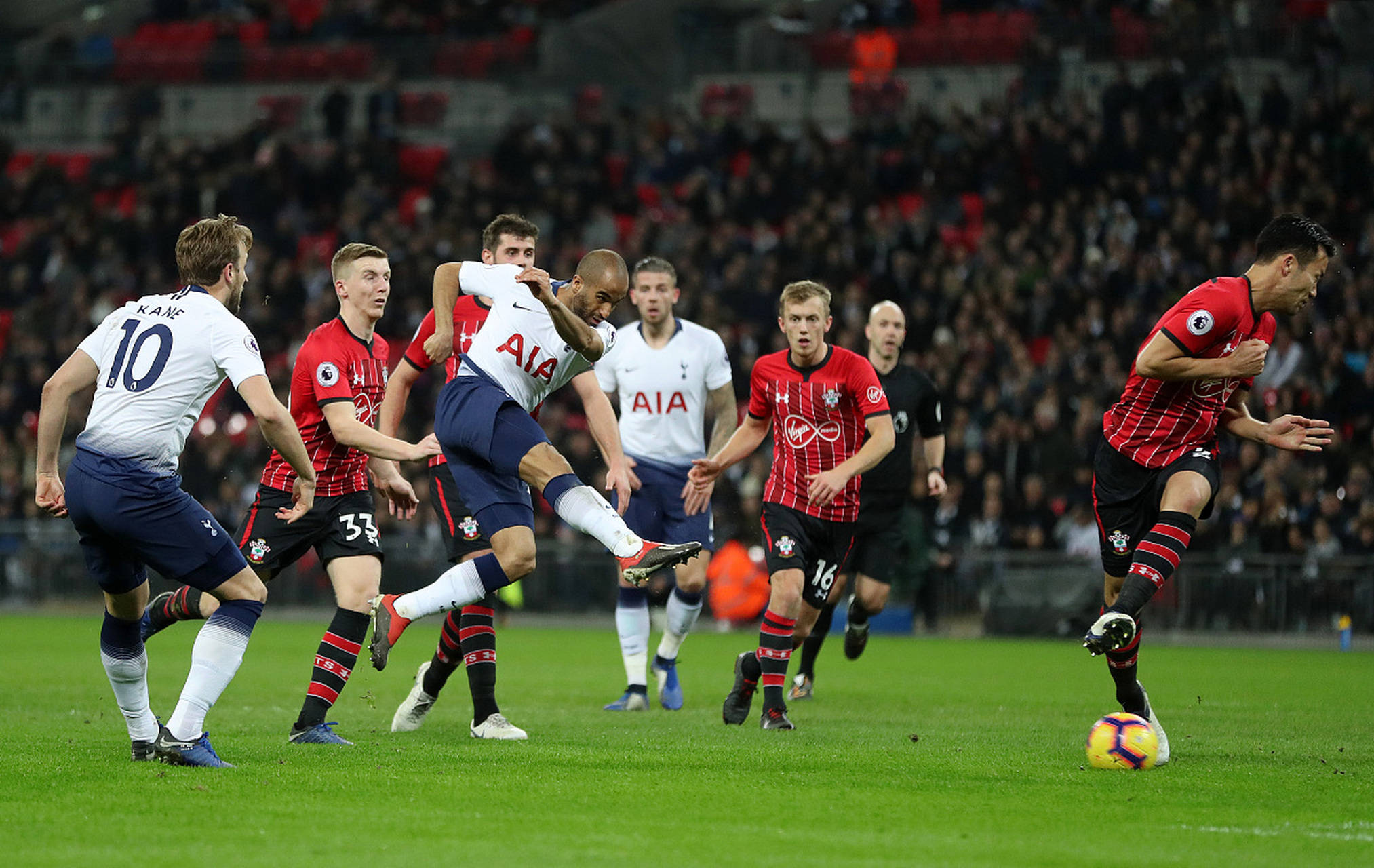 場比賽充滿 場比賽充滿